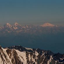Žeby v pozadí Elbrus?